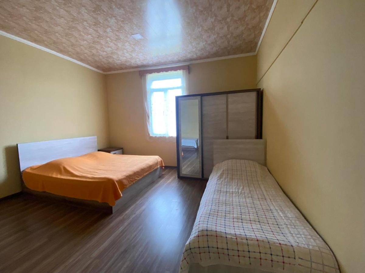 Natia Guest House Kobuleti Exterior photo